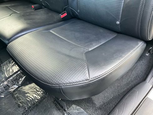 Used 2019 Toyota Tacoma TRD Off-Road w/ TRD Premium Off Road Package image 28