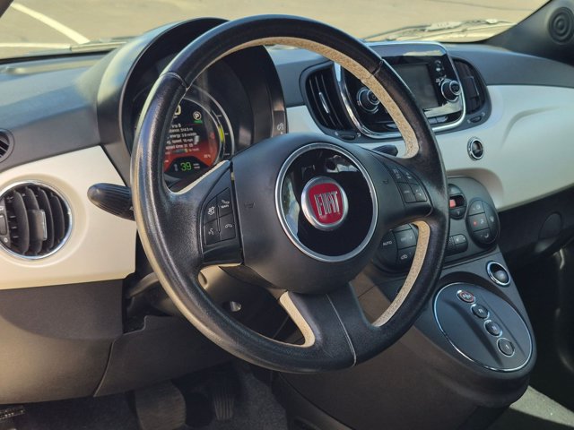 Used 2016 FIAT 500 e FWD image 2