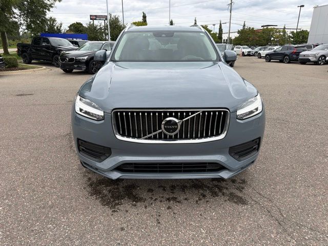 Used 2021 Volvo XC90 T6 Momentum w/ Advanced Package AWD/4WD image 2