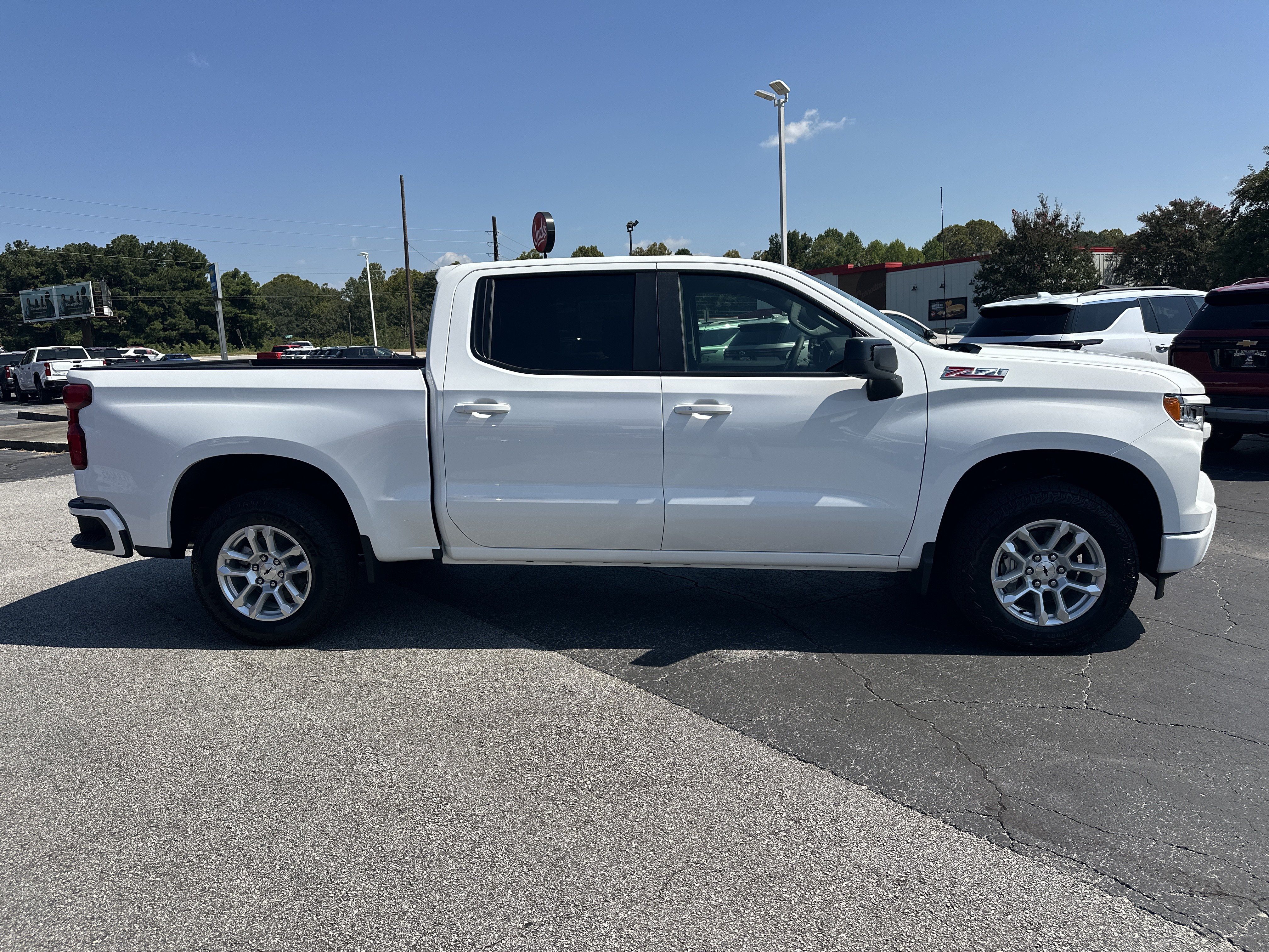 New 2026 Chevrolet Silverado 1500 RST AWD/4WD image 10