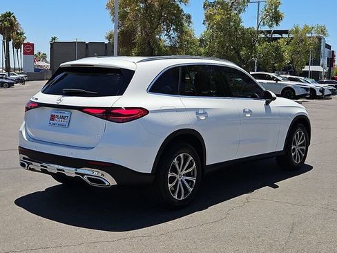 Used 2024 Mercedes-Benz GLC 300 image 6