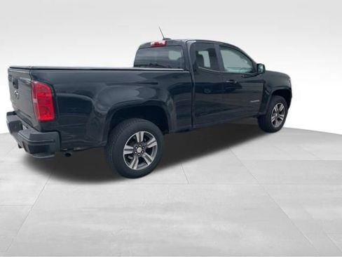 Used 2018 Chevrolet Colorado W/T w/ Custom Special Edition RWD image 8