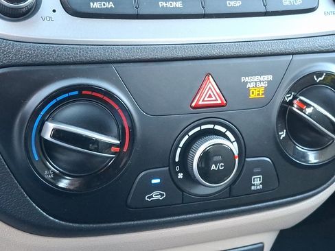 Used 2020 Hyundai Accent SEL image 18