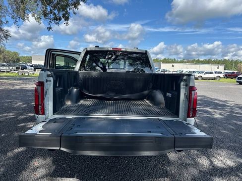 Used 2024 Ford F150 Lariat w/ Equipment Group 502A High AWD/4WD image 14