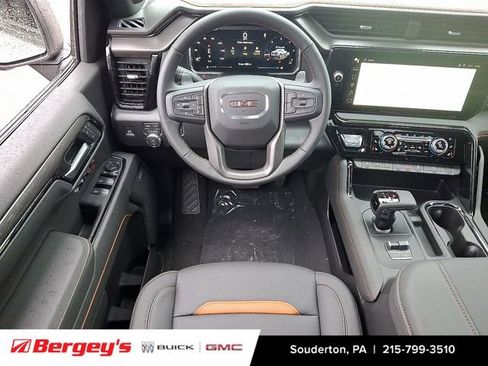 New 2026 GMC Sierra 1500 AT4 w/ AT4 Premium Package AWD/4WD image 8