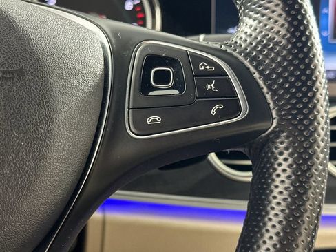 Used 2017 Mercedes-Benz E 300 image 31
