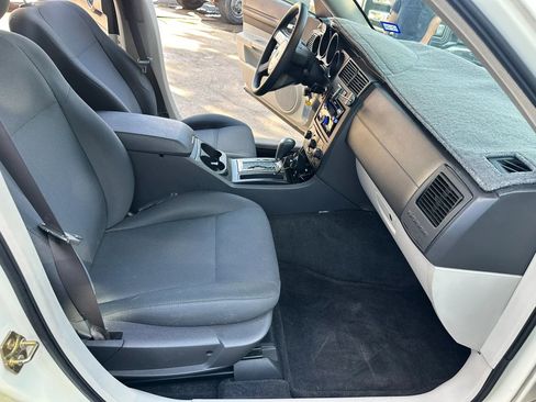 Used 2005 Dodge Magnum SE w/ Convenience Group I RWD image 14