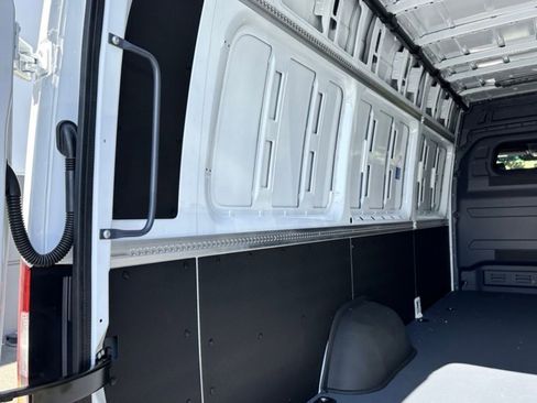 New 2025 Mercedes-Benz Sprinter 2500 image 13