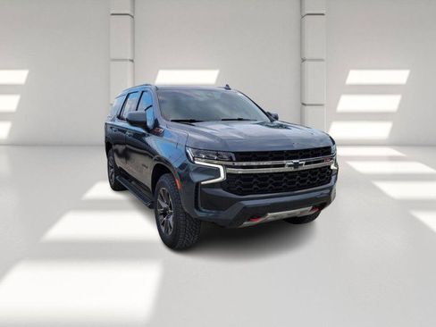 Used 2021 Chevrolet Tahoe Z71 w/ Rear Media and Nav Package AWD/4WD image 3