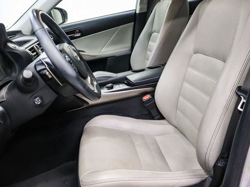 Used 2014 Lexus IS 350 w/ Luxury Package w/Gray Wood RWD image 17