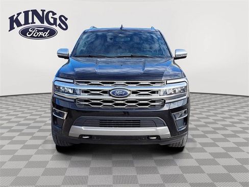 Certified 2022 Ford Expedition Max Platinum image 8