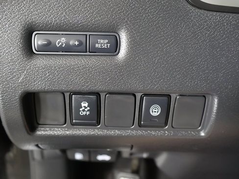 Used 2022 Nissan Murano SV image 30