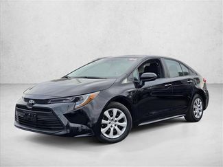 Used 2024 Toyota Corolla LE video 1