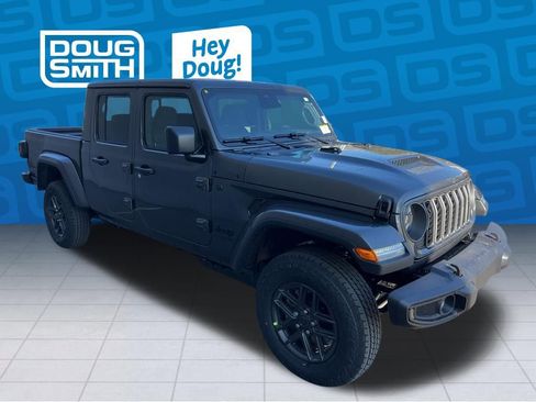 New 2026 Jeep Gladiator Sport image 7