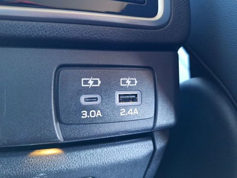 Certified 2025 Subaru Ascent Bronze Edition w/ Popular Package #2 image 21