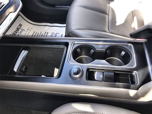 Used 2024 Lincoln Corsair AWD image 21