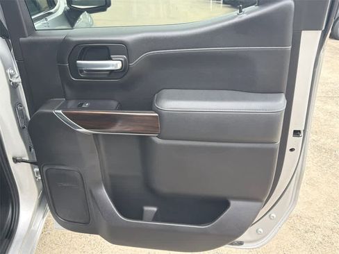 Used 2021 GMC Sierra 1500 SLT w/ SLT Premium Plus Package image 14