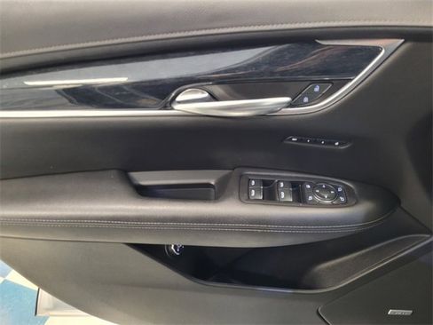 Used 2020 Cadillac XT5 Premium Luxury image 26