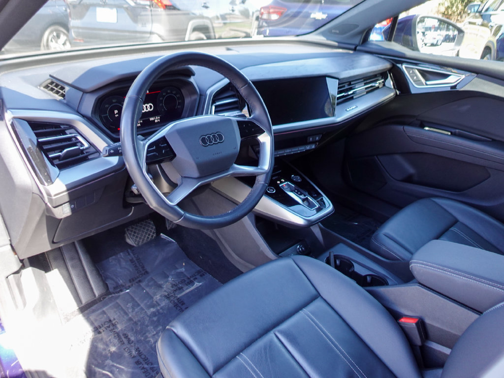 Used 2023 Audi Q4 e-tron Premium Plus w/ Premium Plus RWD image 9