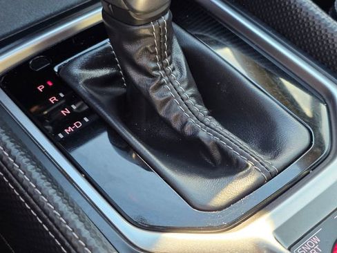 Used 2023 Subaru Forester Limited image 34