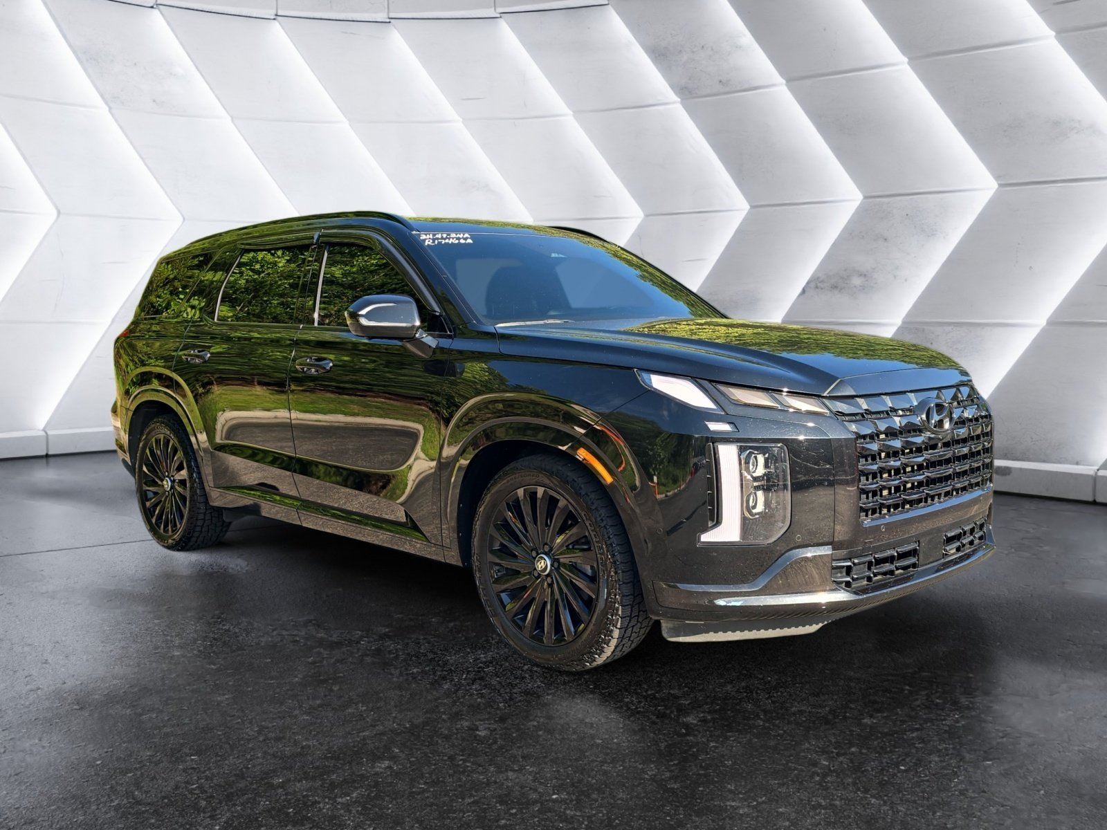 Used 2024 Hyundai Palisade Calligraphy AWD/4WD image 7
