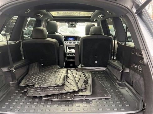 Used 2022 Mercedes-Benz GLS 450 4MATIC image 10