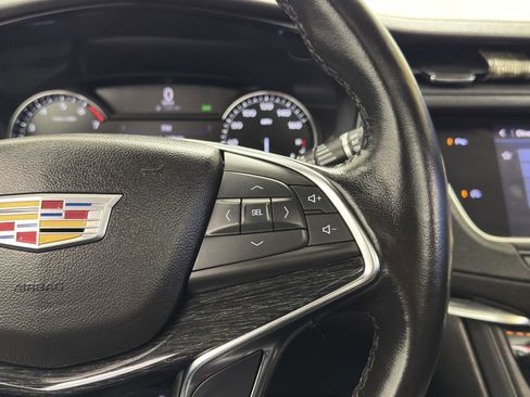 Used 2022 Cadillac XT5 Premium Luxury image 24