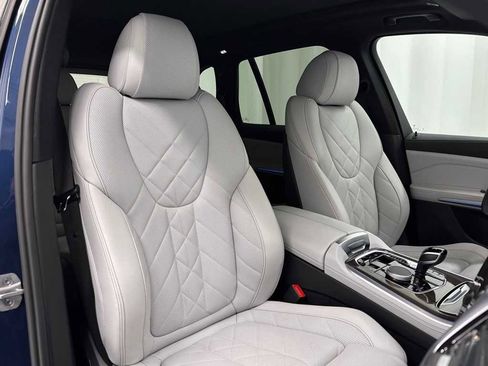 Used 2023 BMW X5 xDrive45e w/ M Sport Package image 19