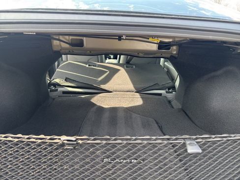 Certified 2024 Hyundai Elantra SEL FWD image 35