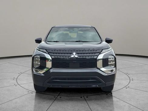Used 2023 Mitsubishi Outlander SE Black Edition AWD/4WD image 15