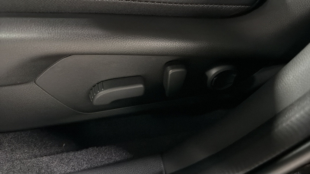 New 2026 Subaru Crosstrek 2.5i Limited AWD/4WD image 17