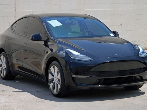 Used 2022 Tesla Model Y Long Range AWD/4WD image 53