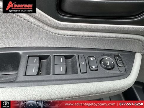 Used 2020 Honda Odyssey EX image 18