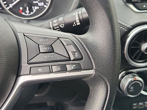 Used 2023 Nissan Sentra SV image 22