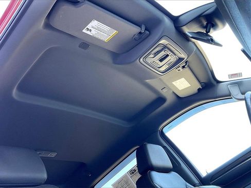 Used 2022 Chevrolet Silverado 1500 LT Trail Boss w/ Convenience Package II image 22