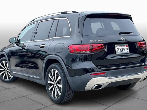 Used 2022 Mercedes-Benz GLB 250 image 11