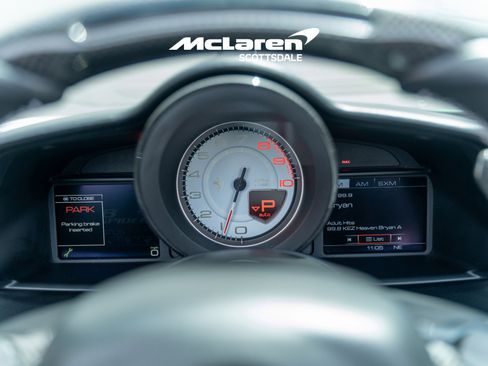 Used 2017 Ferrari 488 Spider RWD image 14