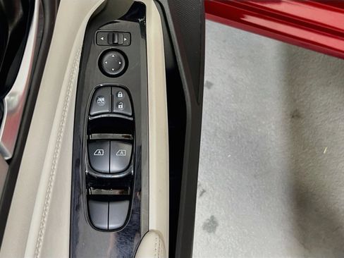 Used 2020 Nissan Altima 2.5 SL FWD image 18