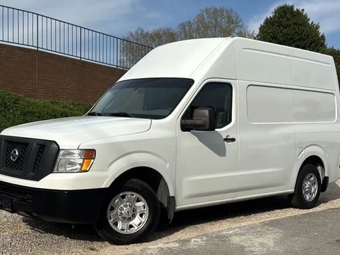 Used 2014 Nissan NV 2500 SV w/ Side & Curtain Airbag Package RWD image 7