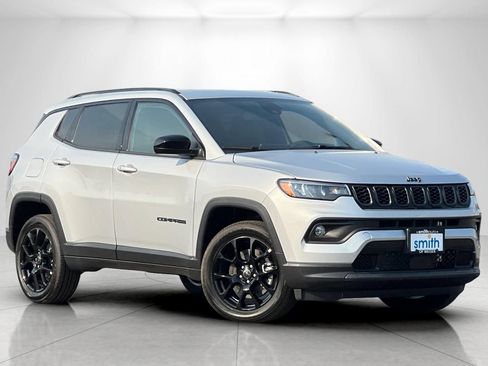 New 2026 Jeep Compass Latitude AWD/4WD image 2