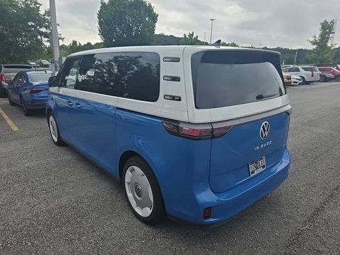 Used 2025 Volkswagen ID. Buzz 1st Edition AWD/4WD image 14