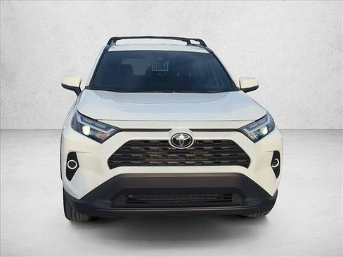 Used 2025 Toyota RAV4 XLE FWD image 3