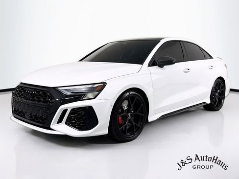 Used 2024 Audi RS 3 image 3