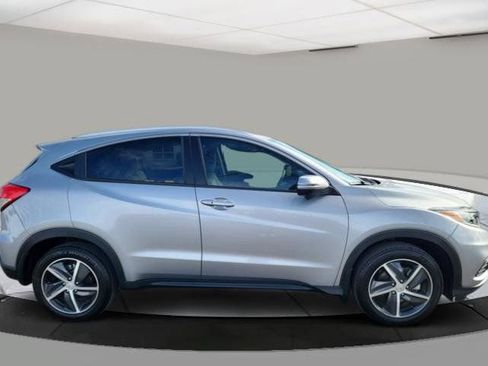 Used 2022 Honda HR-V EX image 6