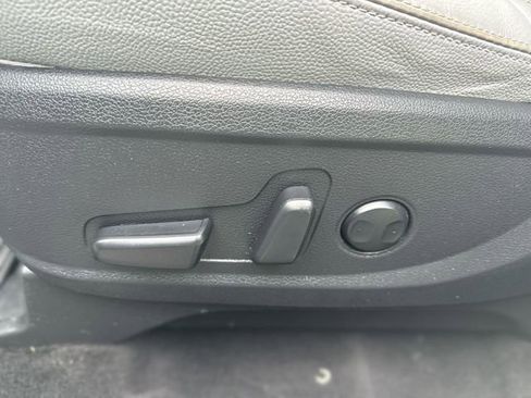 Used 2022 Hyundai Palisade SEL w/ 8P Bench Seat Package FWD image 13