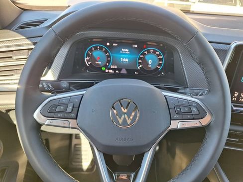 New 2026 Volkswagen Atlas Cross Sport SEL Premium R-Line image 16