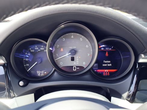 Certified 2026 Porsche Macan S AWD/4WD image 16