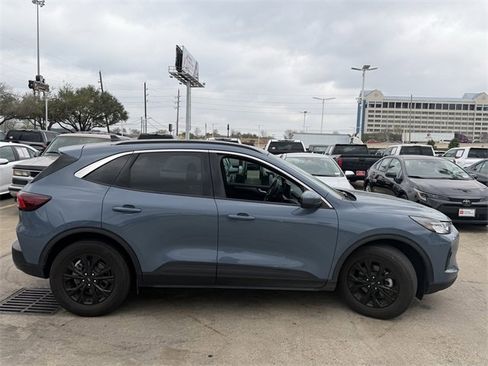 Used 2024 Ford Escape Active w/ Tech Pack #2 image 4