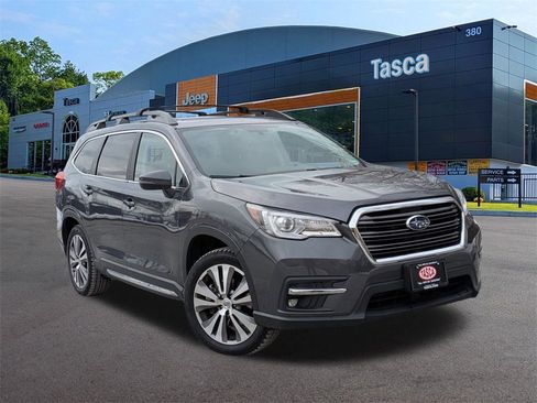 Used 2022 Subaru Ascent Limited w/ Technology Package image 1