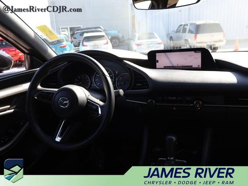Used 2024 MAZDA MAZDA3 s image 13
